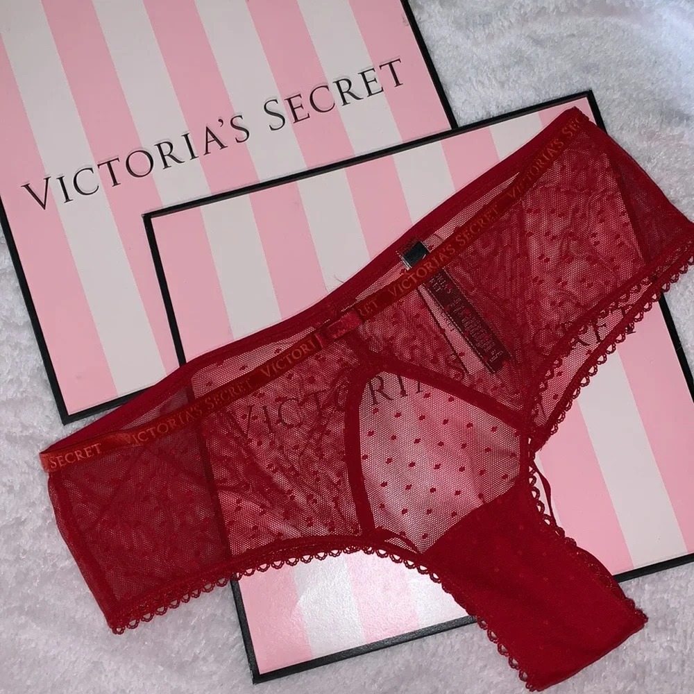NEW WITH TAGS -TWO VICTORIA SECRET CHEEKY‎ PANTY